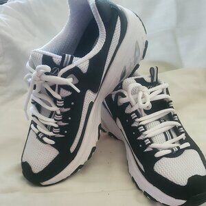 Sketchers Air Cooled Arch Fit